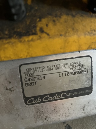 Cub Cadet 826T Snow Blower Walk Behind