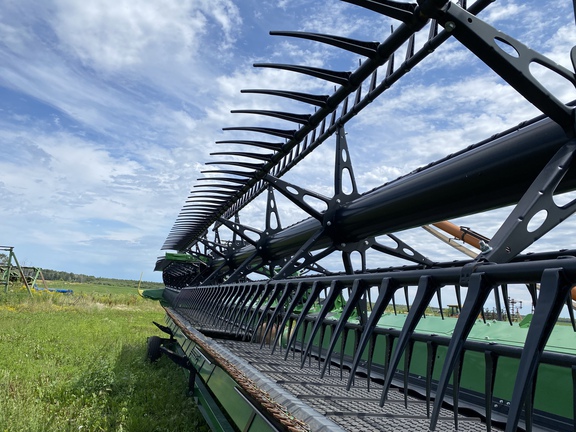 2022 John Deere HD50F Header Combine