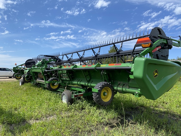 2022 John Deere HD50F Header Combine