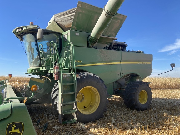 2020 John Deere S780 Combine