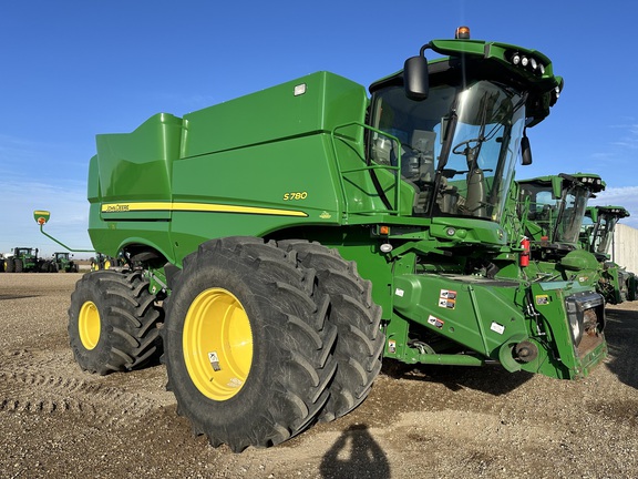 2020 John Deere S780 Combine