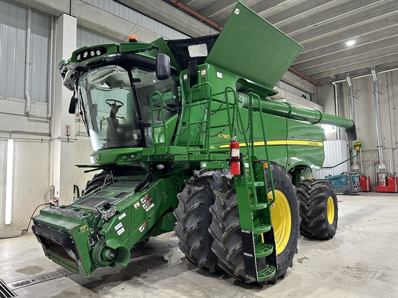 2020 John Deere S780 Combine