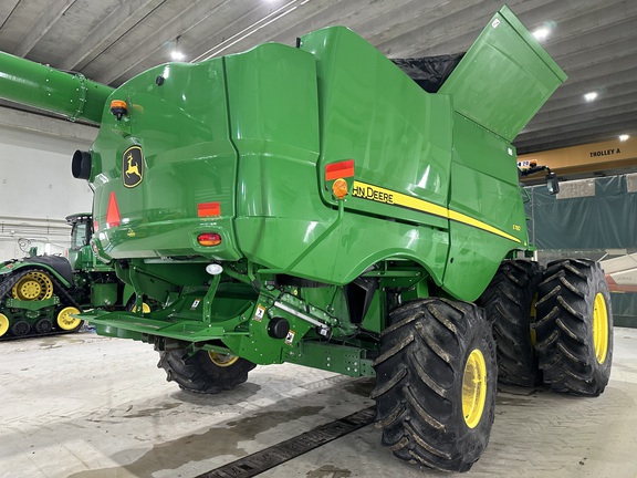 2020 John Deere S780 Combine