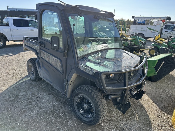 2020 John Deere XUV 835R ATV