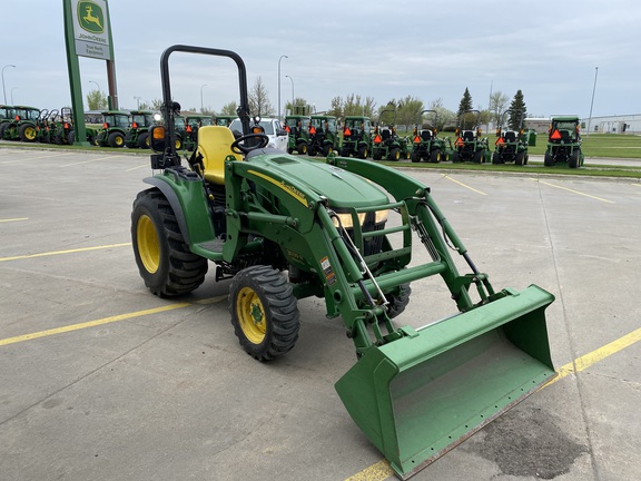 2015 John Deere 3039R Tractor Compact