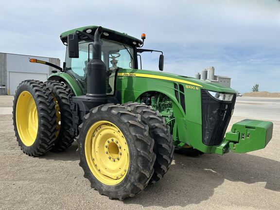 2018 John Deere 8320R Tractor