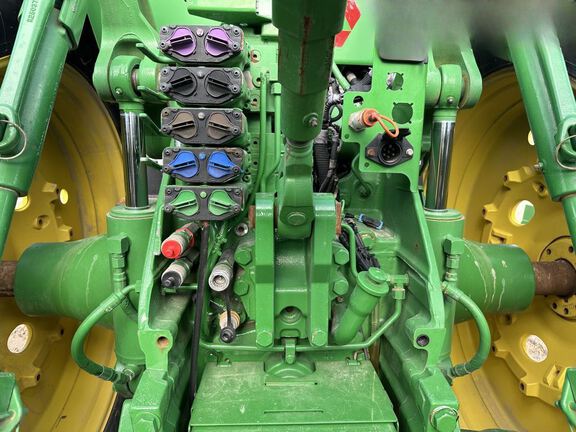2018 John Deere 8320R Tractor