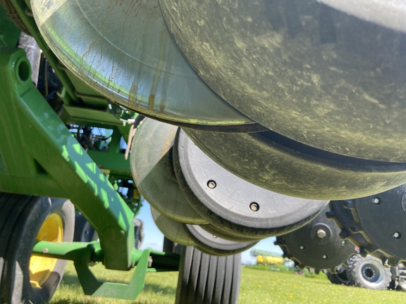 2014 John Deere DB44 Planter