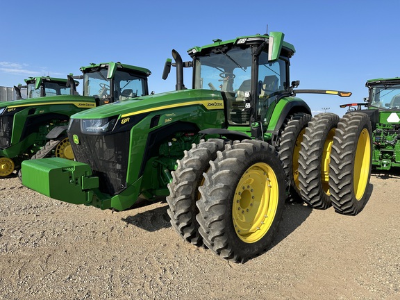 2022 John Deere 8R 340 Tractor