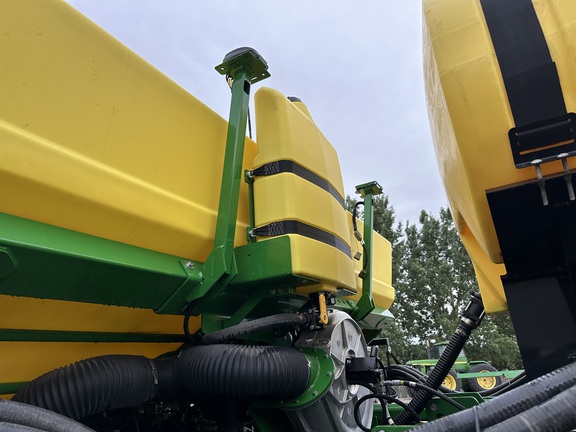 2024 John Deere DB66 Planter