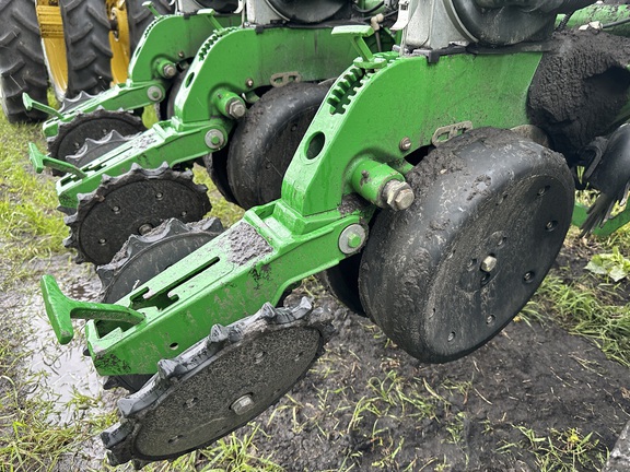 2009 John Deere DB44 Planter