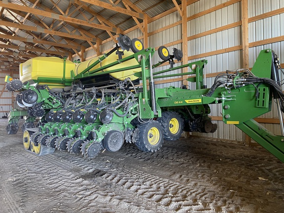 2022 John Deere DB44 Planter