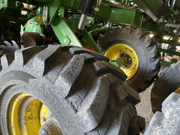 2022 John Deere DB44 Planter