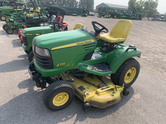 2011 John Deere X724 Garden Tractor