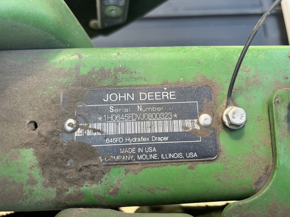 2018 John Deere 645FD Header Combine