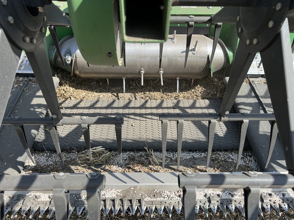 2018 John Deere 645FD Header Combine