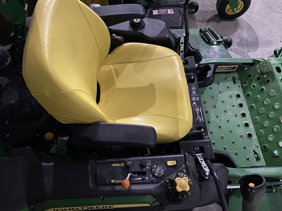 2017 John Deere Z950R Mower/Zero Turn