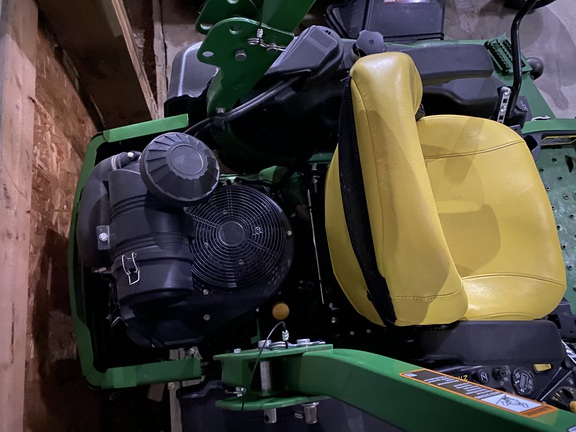 2017 John Deere Z950R Mower/Zero Turn