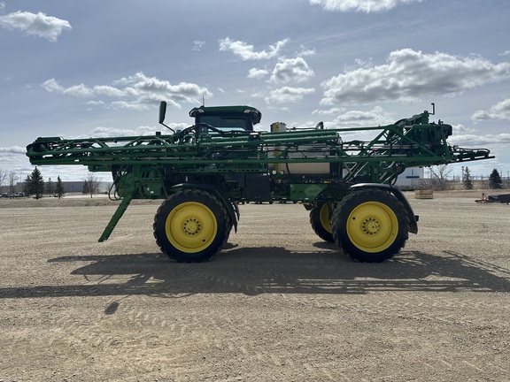 2023 John Deere 410R Sprayer/High Clearance