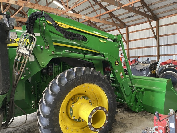 2022 John Deere 700M Loader