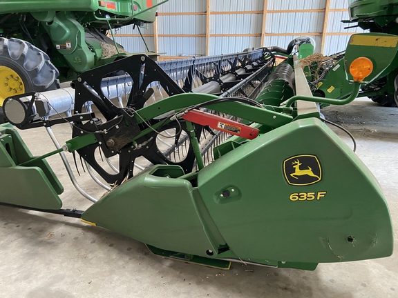 2021 John Deere 635F Header Combine