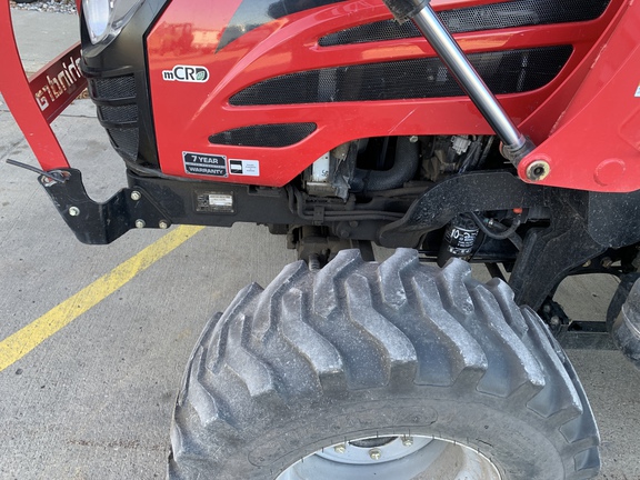 2018 Mahindra 2555 Tractor