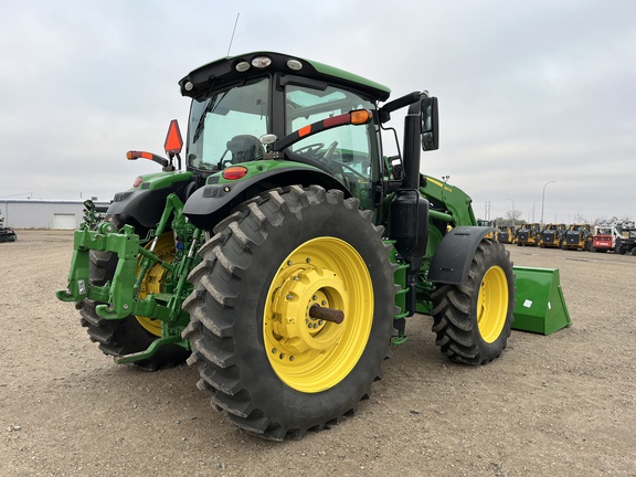 2017 John Deere 6175R Tractor