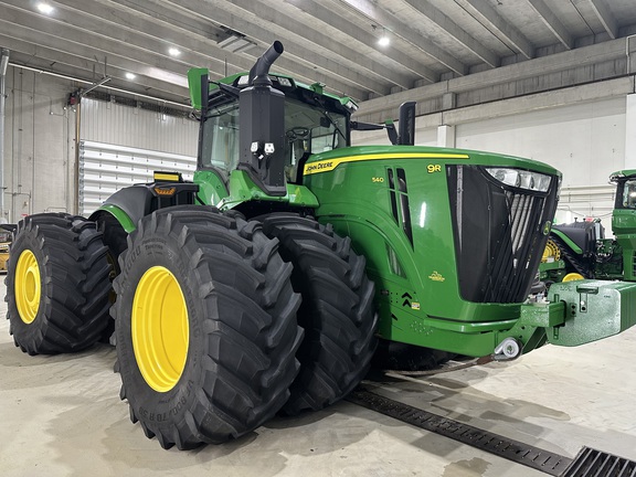 2022 John Deere 9R 540 Tractor 4WD