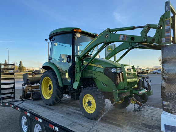 2007 John Deere 3720 Tractor Compact