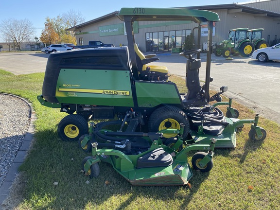 2015 John Deere 1600 Mower/Front Deck