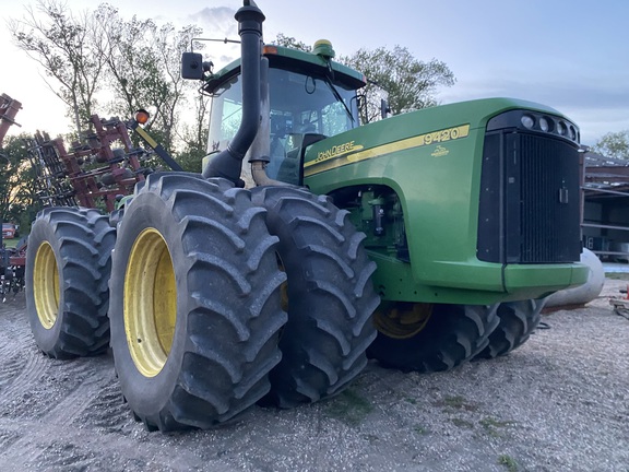 2004 John Deere 9420 Tractor 4WD