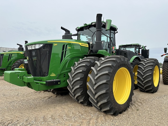 2023 John Deere 9R 590 Tractor 4WD