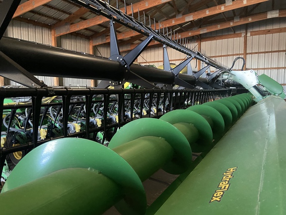 2019 John Deere 745FD Header Combine