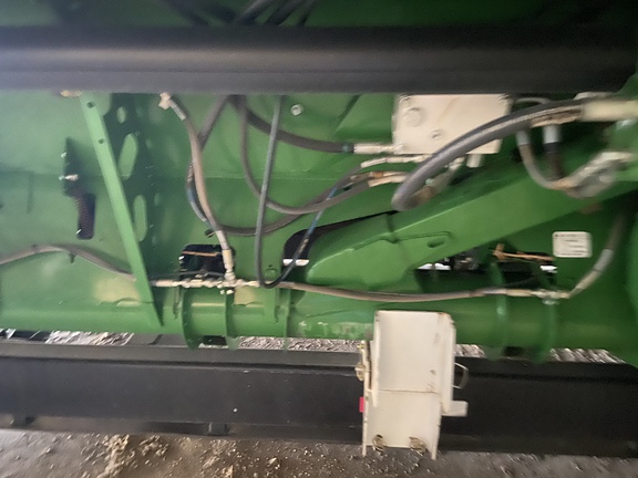 2019 John Deere 745FD Header Combine