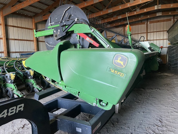 2019 John Deere 745FD Header Combine