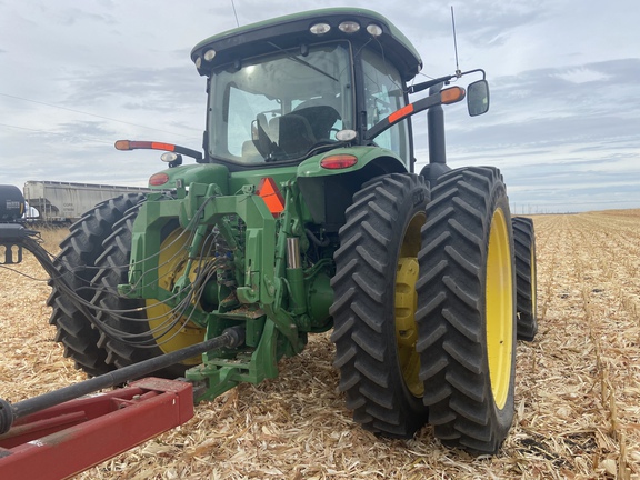 2011 John Deere 8335R Tractor