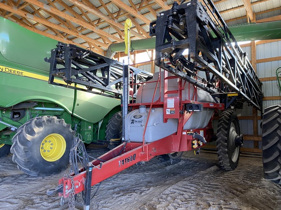 2010 Unverferth TA1600 Sprayer