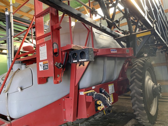 2010 Unverferth TA1600 Sprayer