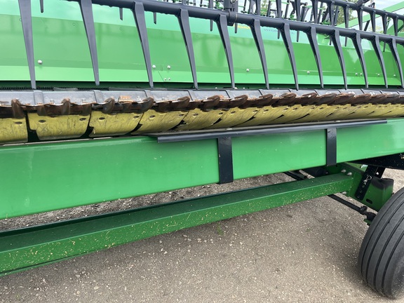 2024 John Deere RD40F Header Combine