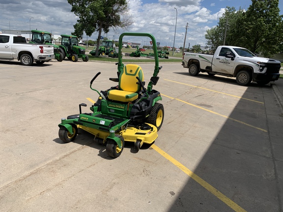 2022 John Deere Z545R Mower/Zero Turn