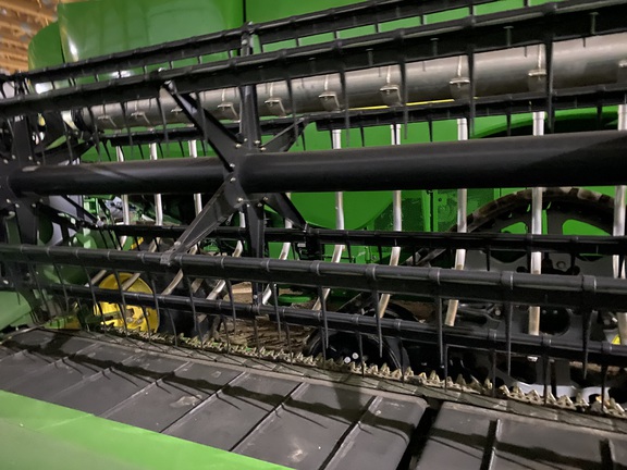 2014 John Deere 640FD Header Combine