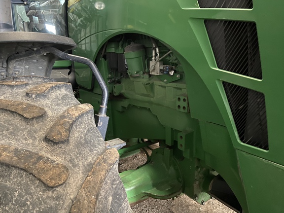 2007 John Deere 8330 Tractor