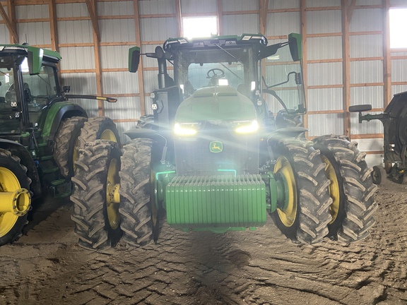 2023 John Deere 8R 370 Tractor