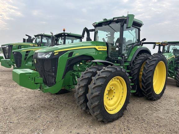 2023 John Deere 8R 370 Tractor