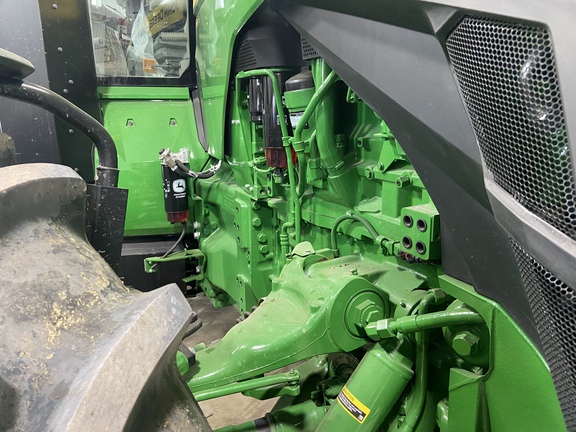 2023 John Deere 8R 370 Tractor