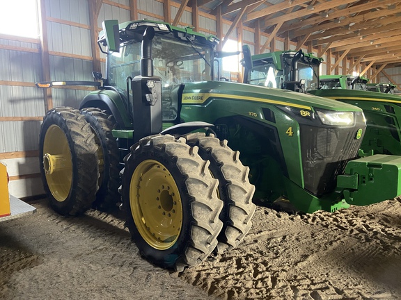 2023 John Deere 8R 370 Tractor