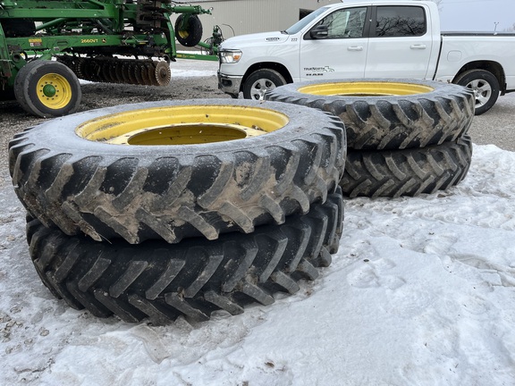 2012 John Deere 4940 Sprayer/High Clearance