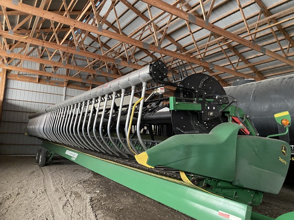 2019 John Deere 745FD Header Combine