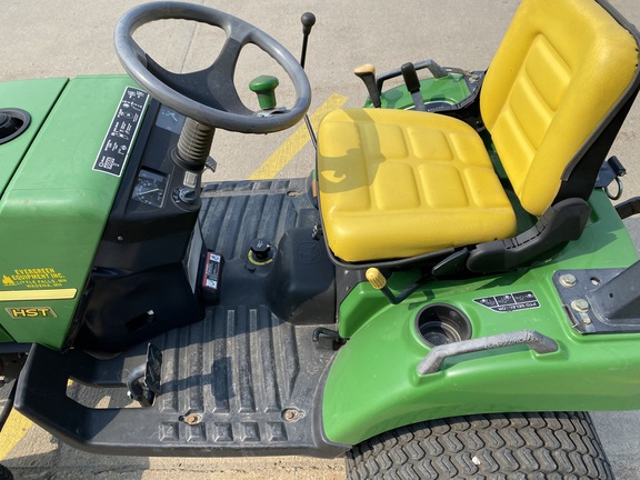 2007 John Deere 2305 Tractor Compact