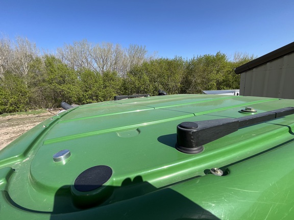 2010 John Deere 7630 Tractor